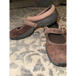 Merrell ortholite‎ size 7 women brown slide on